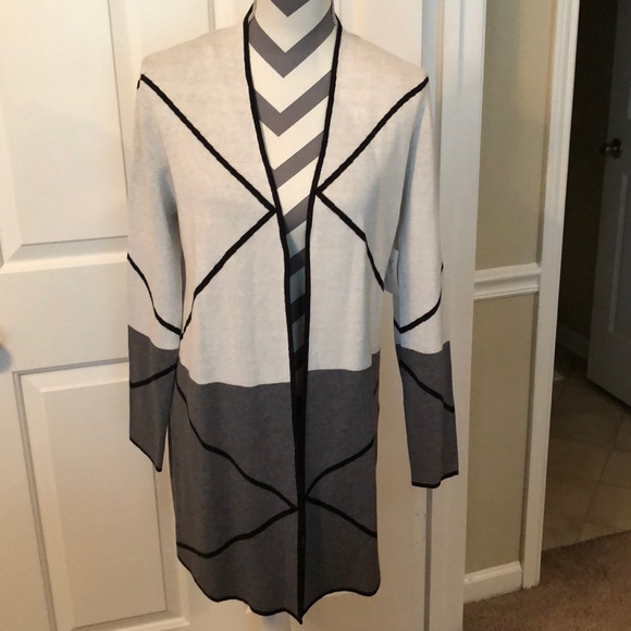 Jones Studio Sweaters - Jones Studio Cardigan duster sweater  SZ Sm NWT